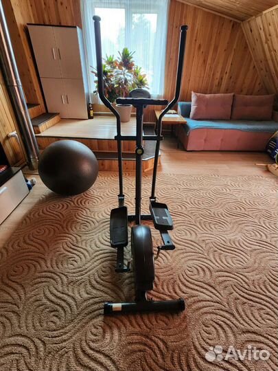 Эллиптический тренажер torneo