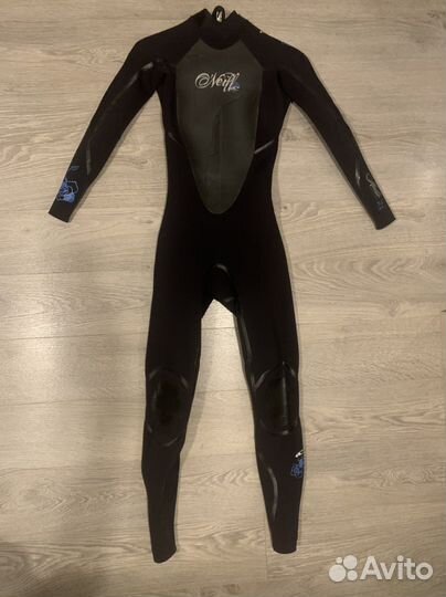 Гидрокостюм женский 3 мм
