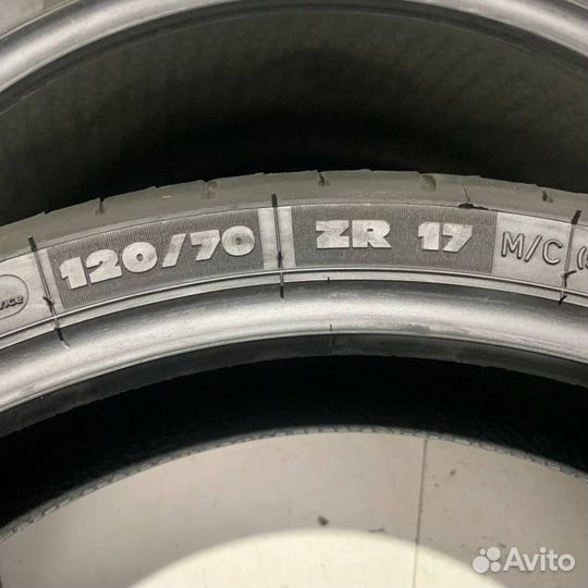 Mотошина Б/У 120 70 ZR17 Michelin