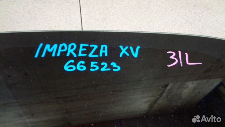 Стекло кузовное глухое левое Subaru Impreza 3