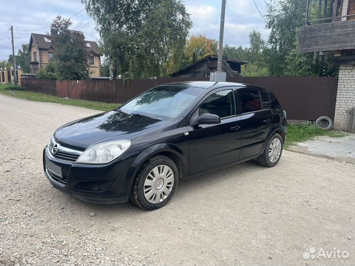 Opel Astra 1.6 МТ, 2008, 230 000 км