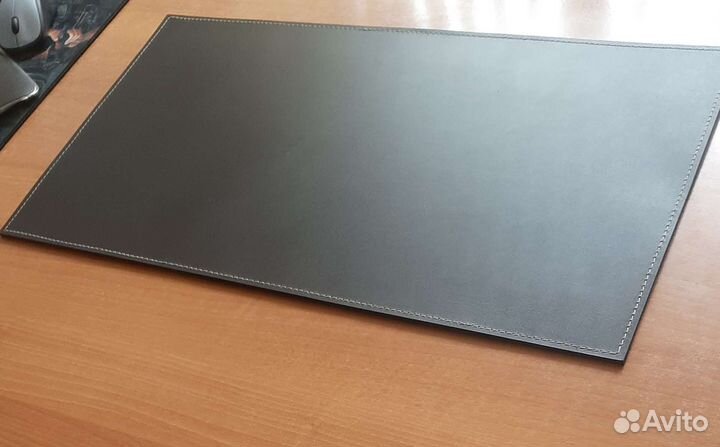 Кожаный бювар на стол руководителя