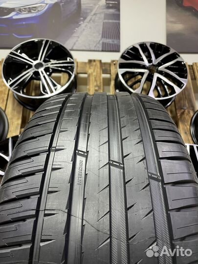 Michelin Pilot Sport 4 225/45 R18 95Y