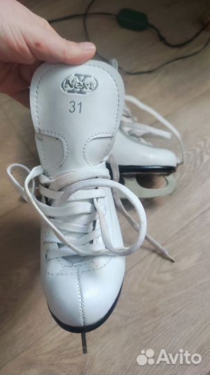 Коньки фигурные