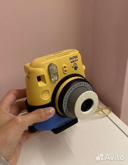 Фотоаппарат Fujifilm Instax Mini 8 minion лимит