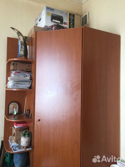 Угловой шкаф для одежды бу