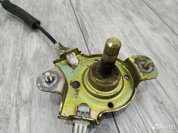 Стеклоподъемник передний левый Accent Акцент