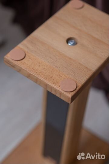 Стойки для полочной акустики HI-END