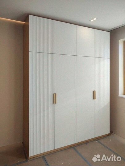 Шкаф для одежды