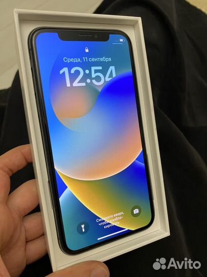 iPhone X, 64 ГБ