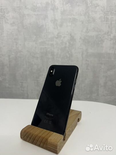 iPhone Xs, 64 ГБ