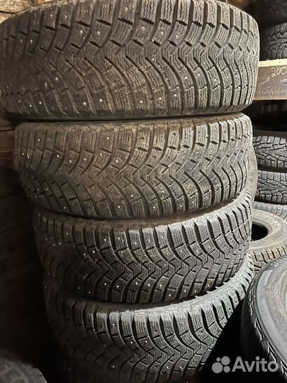 Michelin Latitude X-Ice North 2 215/65 R16