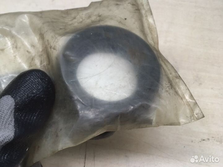 Сальник дифференциала 35x56x9/14.8\ Mazda 323/626