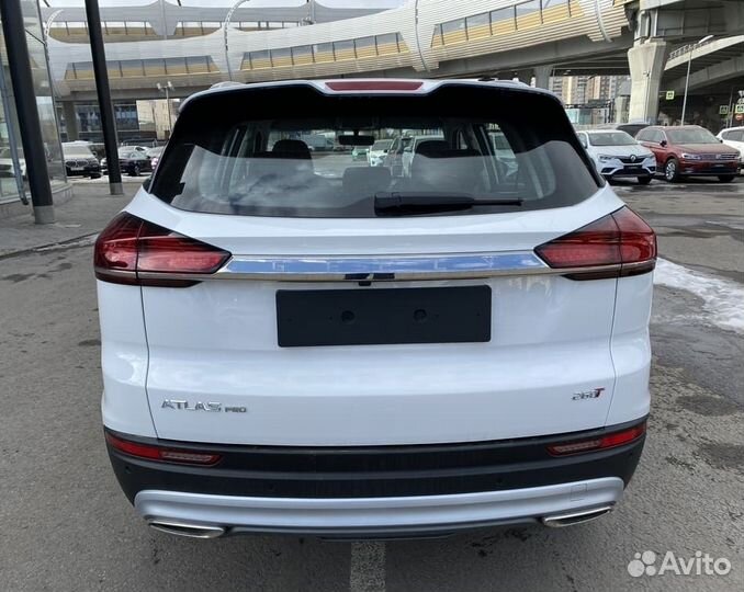 Geely Atlas Pro 1.5 AT, 2024