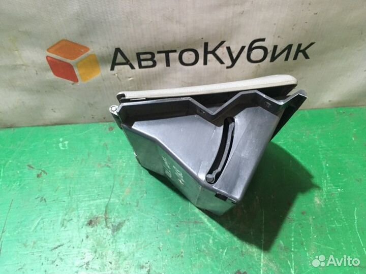 Пепельница Лада Калина 1 седан 21114 2006