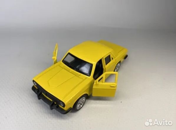 Модели автомобилей 1:43