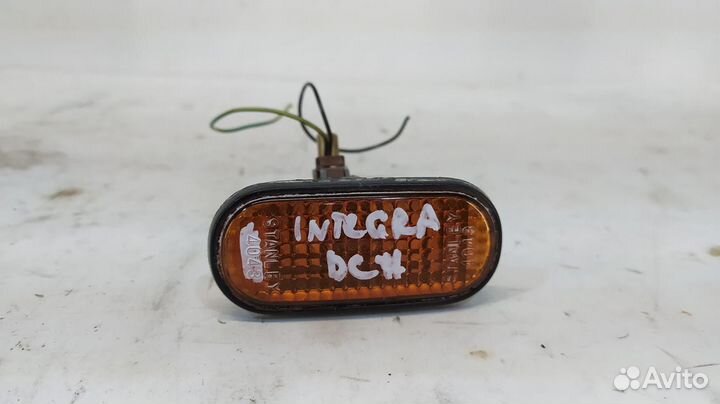 Повторитель в крыло honda Integra DC1 RL желтый