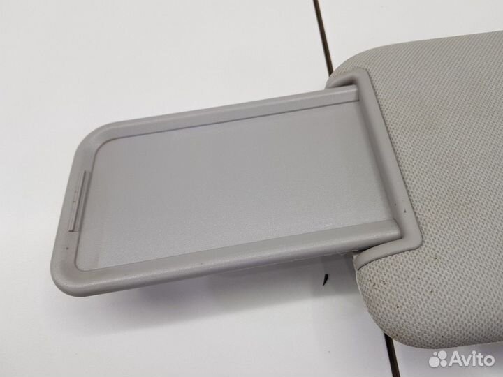 Козырек солнцезащитный правый (Kia Cerato)