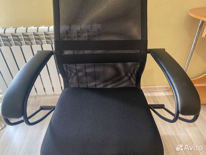 Кресло офисное компьютерное