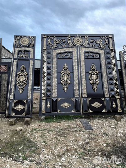Кованные ворота и калитка в Махачкале