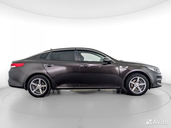 Kia Optima 2.0 AT, 2017, 70 921 км