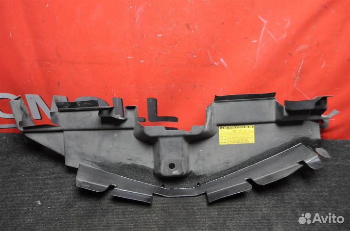 Дефлектор радиатора toyota corolla fielder NKE16