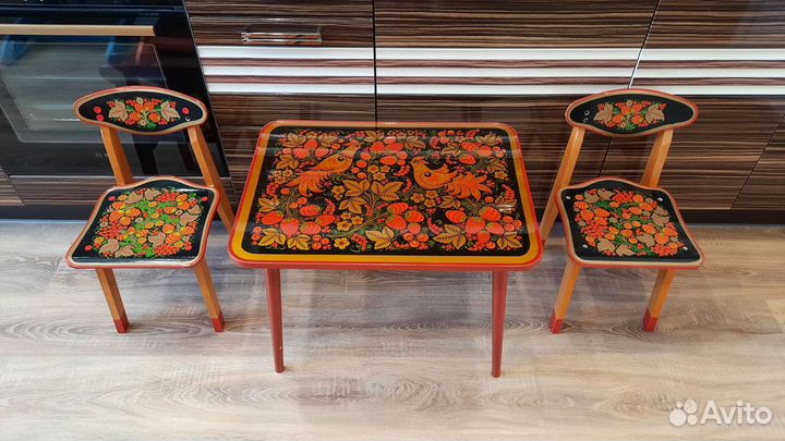 Детский столик с двумя стульчиками роспись хохлома
