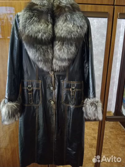 Кожаное пальто