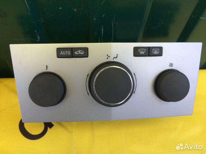 Блок управления печки Opel Astra H, Zafira B