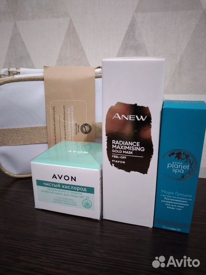 Набор для лица и косметичка