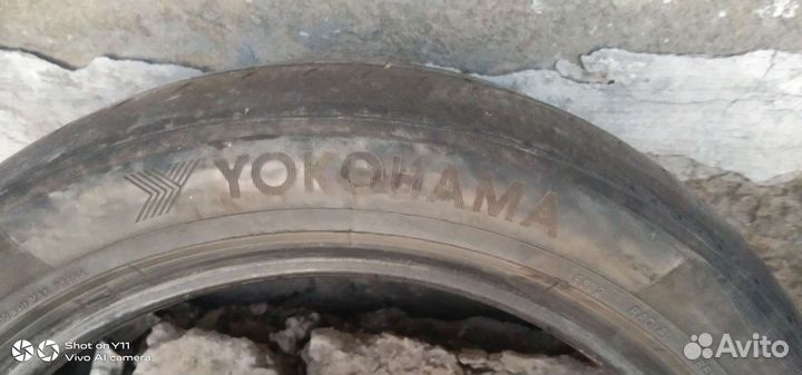 Yokohama Bluearth ES32 215/50 R17