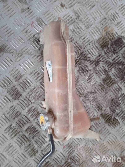 Бачок расширительный Мазда Милления TA5P