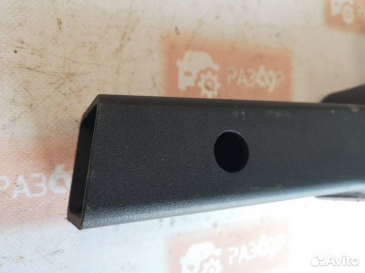 Фаркоп Mitsubishi Pajero Sport