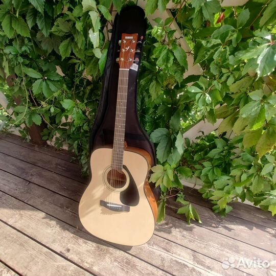 Акустическая гитара Yamaha F310