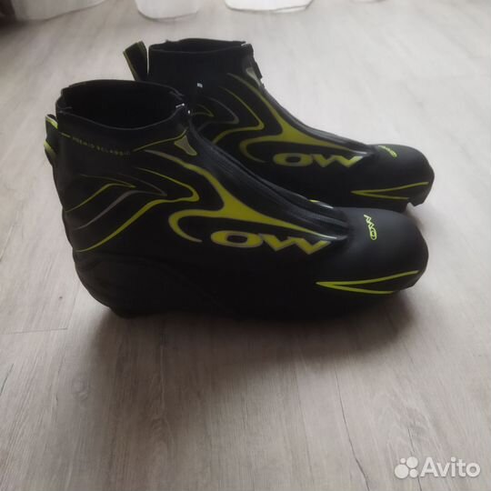 Лыжные ботинки one way, p 43