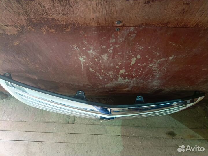 Решетка радиатора Toyota alphard