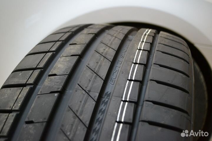 Kumho Ecsta Sport S PS72 225/35 R19 88Y