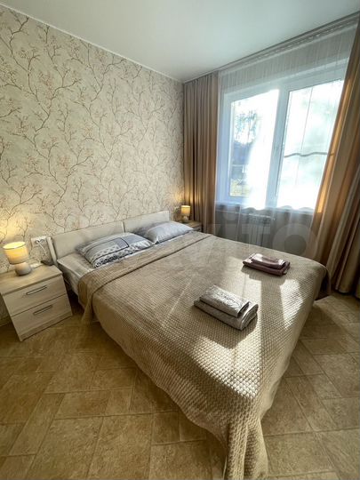 2-к. квартира, 43 м², 1/2 эт.