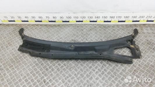 Накладка декоративная (жабо, дождевик) chrysler 30