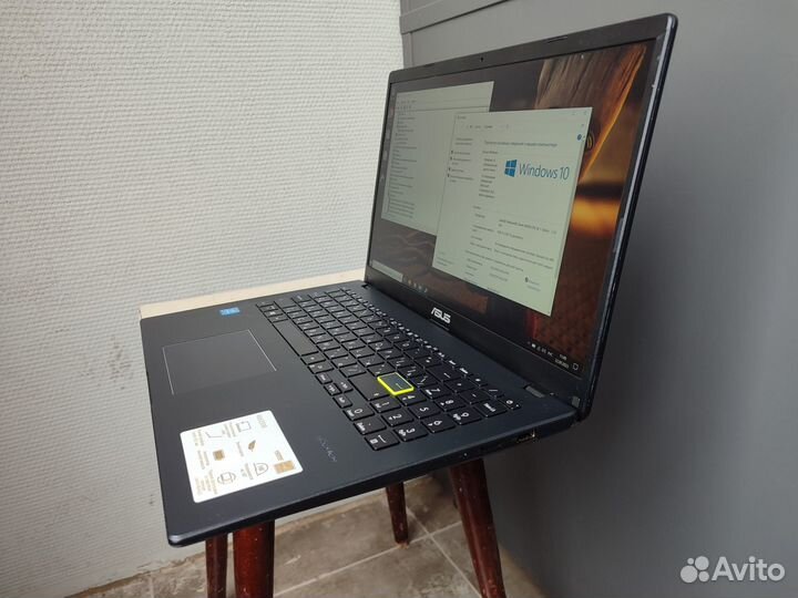 Свежий ноутбук asus Intel 4 ядра/SSD-128Gb/15.6FHD