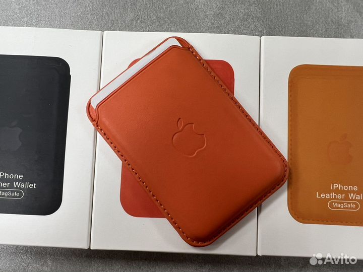 Картхолдер Apple MagSafe Wallet Leather