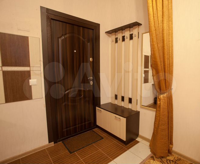 Комната 17 м² в 4-к., 1/14 эт.