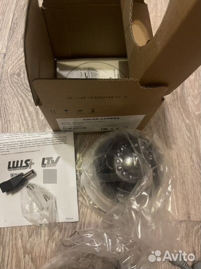 Камера видеонаблюдения купольная