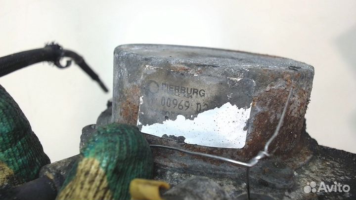 Насос вакуумный Opel Zafira B, 2010