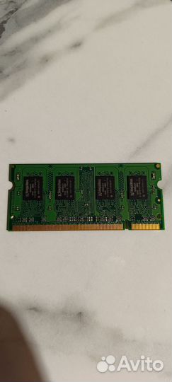 Оперативная память Kingston 1Gb ddr2