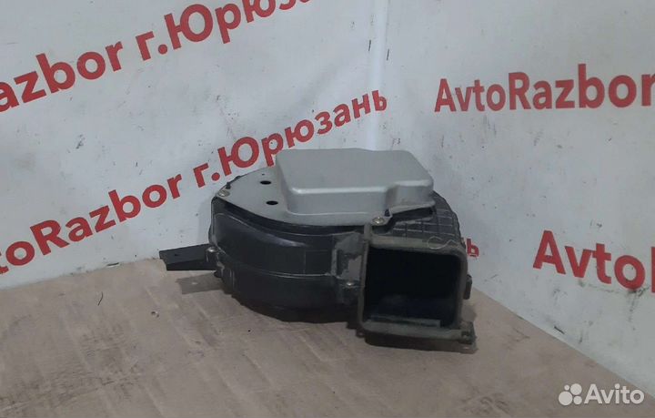 Корпус доп. отопителя Nissan Presage