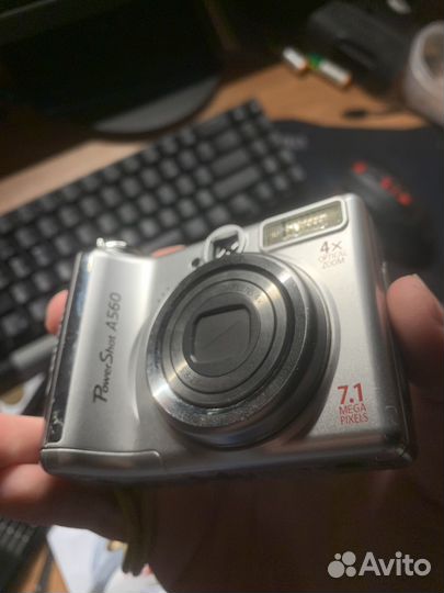 Компактный фотоаппарат canon powershot a560