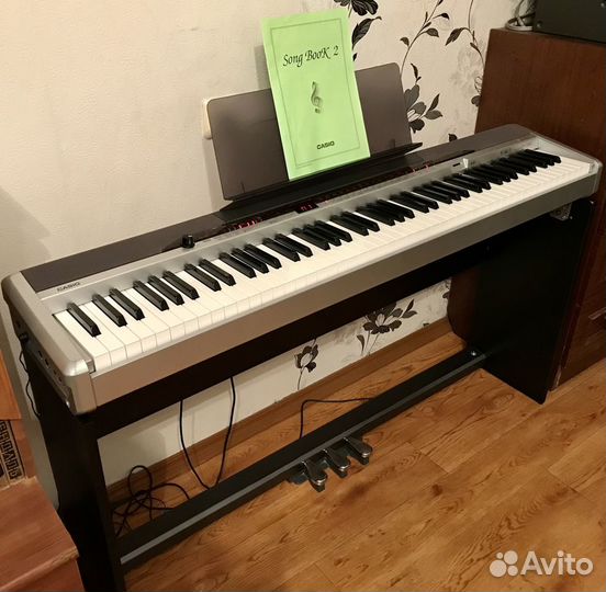 Цифровое пианино Casio Privia PX-200