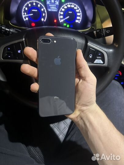 iPhone 8 Plus, 256 ГБ