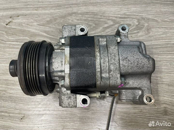 Компрессор кондиционера Mazda LF-DE LF-VD LF-VE